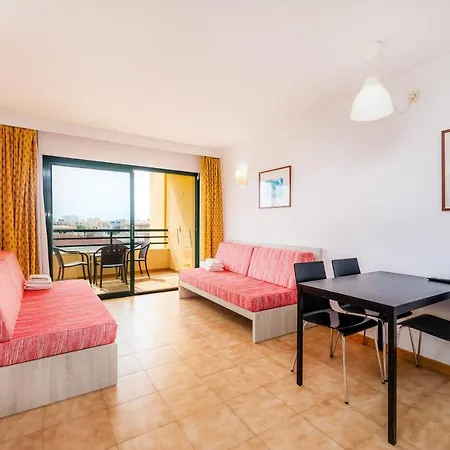 בית נופש Apto Con Terraza 202 *